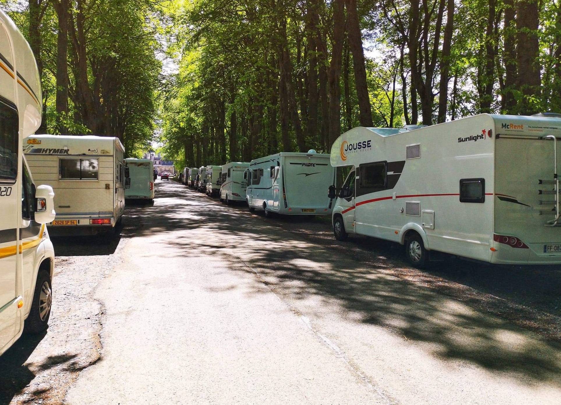 Contactez Camping-car Jousse proche rouen 76